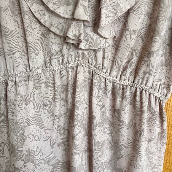 H&M women's size 6 blouse, elastic short sleeve, pink/mauve - Picture 6 of 8